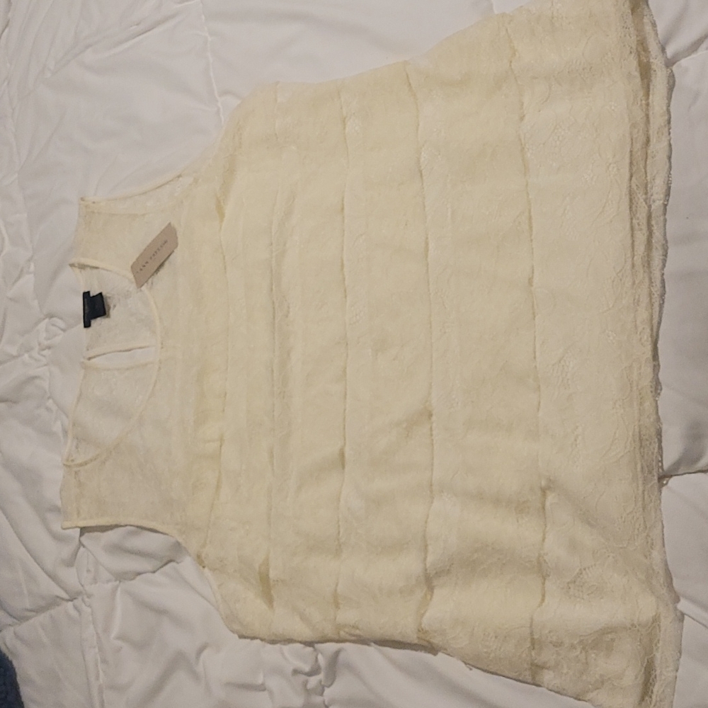 Ann Taylor lace tank